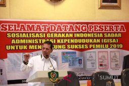 Bupati ajak aparaturnya aktif sosialisasi data kependudukan