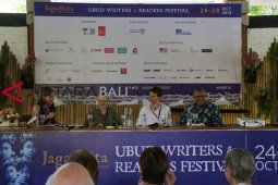 Beberapa pengamat asing bicara Indonesia kini