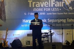 Wali Kota Jambi buka garuda Indonesia 'travel fair' (video)