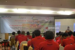 PTPN X Gandeng Pertamina Gelar Pelatihan Petani Tebu Generasi Milenial