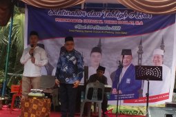 Ayah dan anak nyaleg