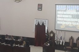 Raperda  APBD Banten 2019 Ditetapkan RP12,15 Triliun