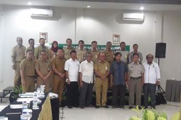 Pembuatan sekat kanal  Restorasi  Gambut Di Tabalong