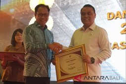 Pemkab Badung raih empat penghargaan layanan publik