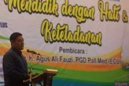 Mas Abu Ajak Guru Mendidik dengan Hati