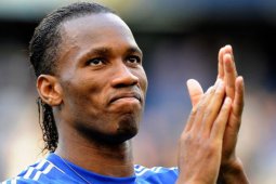 Drogba Akhiri Karir