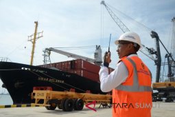 Pelindo I uji coba pengoperasian terminal petikemas Kuala Tanjung