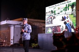 Bupati Anas Bareng Mahasiswa Bahas Pariwisata Milenial