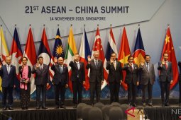 Presiden Hadiri KTT Ke-21 ASEAN-Tiongkok