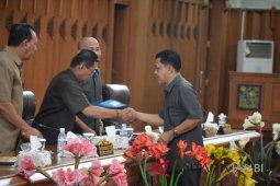 DPRD bentuk empat Pansus bahas delapan Ranperda