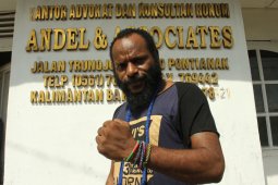 Frantinus Nirigi bebas dan batal banding