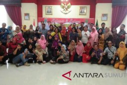 Bupati ajak masyarakat pintar baca perkembangan zaman