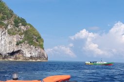 Tim SAR selamatkan 11 penumpang Inka Mina