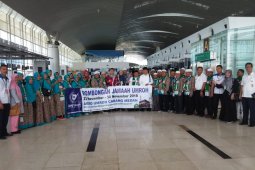 PDAM Tirtanadi berangkatkan 15 karyawan umrah ke Tanah Suci