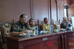 Bangka Tengah sabet tiga medali dari cabang panjat tebing