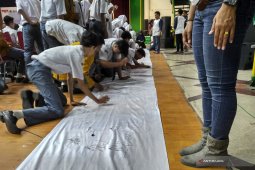 Ribuan Siswa di Gresik Deklarasikan "Jaga Indonesia"