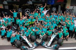 Tim Mercedez juara satu konstruktor setelah Hamilton juara GP  Brazil