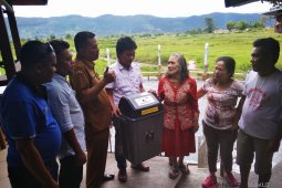 GenPi sumbangkan tong sampah dukung kebersihan obyek wisata