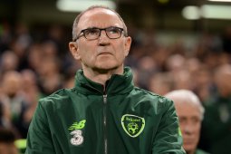 Enam Laga Nirkemenangan, Irlandia Copot O'Neill