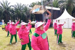 Senam Lansia sambut HUT ke-68 Tapanuli Selatan
