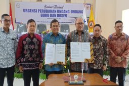 DPR minta masukan ULM untuk pemisahan payung hukum guru dan dosen