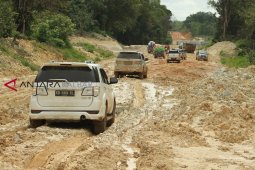 Pembangunan jalan antardesa diprioritaskan