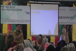 Penulis Amerika Lian Gouw berbagi ilmu di UIN