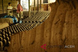 Produksi batu bata di Aceh menurun