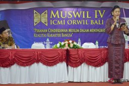 Suastini Koster minta pemuda teladani pahlawan