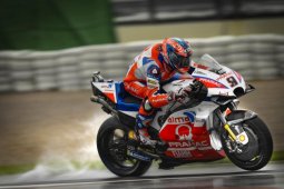 Petrucci tercepat hari pertama tes pramusim di Jerez