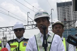Jokowi sebut Alhamdulillah Yusril bersedia jadi pengacaranya