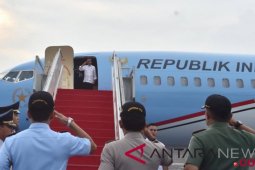 Presiden Jokowi resmikan tol dan bagikan sertifikat di Jateng