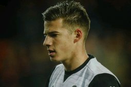 Dwigol Mina ke gawang Young Boys angkat posisi Valencia