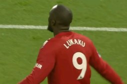 Lukaku dua gol, Manchester United kalahkan Palace 3-1
