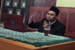 Ulama: agar selalu dekat dengan Allah jangan putus berdoa