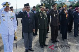 Gubernur minta generasi muda jadi pejuang pendidikan