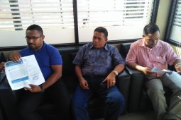 Ketua DPRD SBB laporkan akun sebar "hoax"