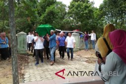 Seorang korban Lion Air dimakamkan di TPU-SB Pangkalpinang