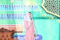 Arumi Bachsin Paparkan Program "Jatim Berkah" di Lumajang