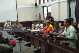 Puluhan Warga Surabaya Minta Pembangunan Akses Jalan Gunawangsa Dihentikan