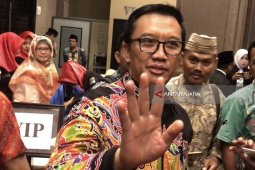 Menpora Sarankan Dahnil Cari Tahu Pelapor Kemah Pemuda Islam (Video)