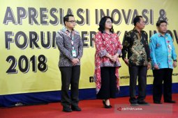 Kabiro Perencanaan Kemensos Terima Penghargaan "TOP 10 INAGARA AWARD 2018"