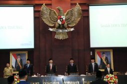Pakde Karwo: PAD Jatim Tumbuh Sejak 2014