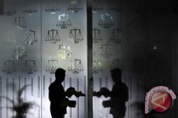 Menakar independensi dan akuntabilitas peradilan