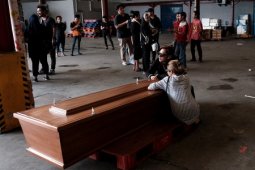 Jenazah artis Pretty Asmara dimakamkan di Lumajang