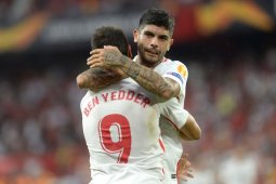 Gusur Barcelona, Sevilla amankan puncak klasemen Liga Spanyol