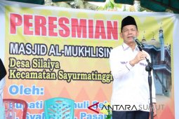 Bupati ajak makmurkan masjid
