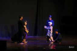 Teatrikal "Wayang Ental" meriahkan "Bali Nawanatya"