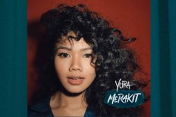 Yura Yunita "Merakit" bersama tuna netra dalam Konser Gemilang Anggun