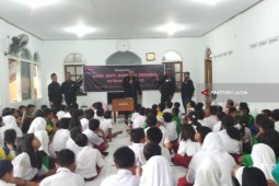 Ratusan Siswa SD Surabaya Diedukasi Bahaya Korupsi